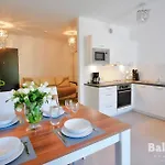 Balticon Polanki - Sauna, Fitness Inclusive - Basen Latem, Pool Im Sommer Kolobřeh