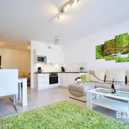 Balticon Polanki - Sauna, Fitness Inclusive - Basen Latem, Pool Im Sommer Kolberg