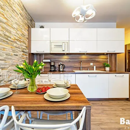 Balticon Polanki - Sauna, Fitness Inclusive - Basen Latem, Pool Im Sommer Daire *