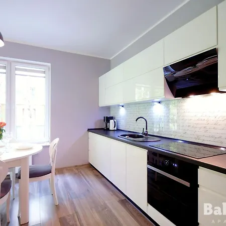 Balticon Polanki - Sauna, Fitness Inclusive - Basen Latem, Pool Im Sommer Kolberg