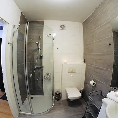 Daire Balticon Polanki - Sauna, Fitness Inclusive - Basen Latem, Pool Im Sommer